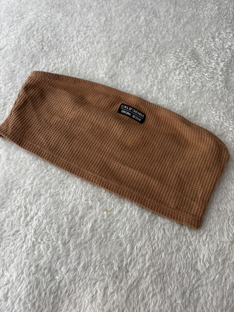Cropped faixa marrom California