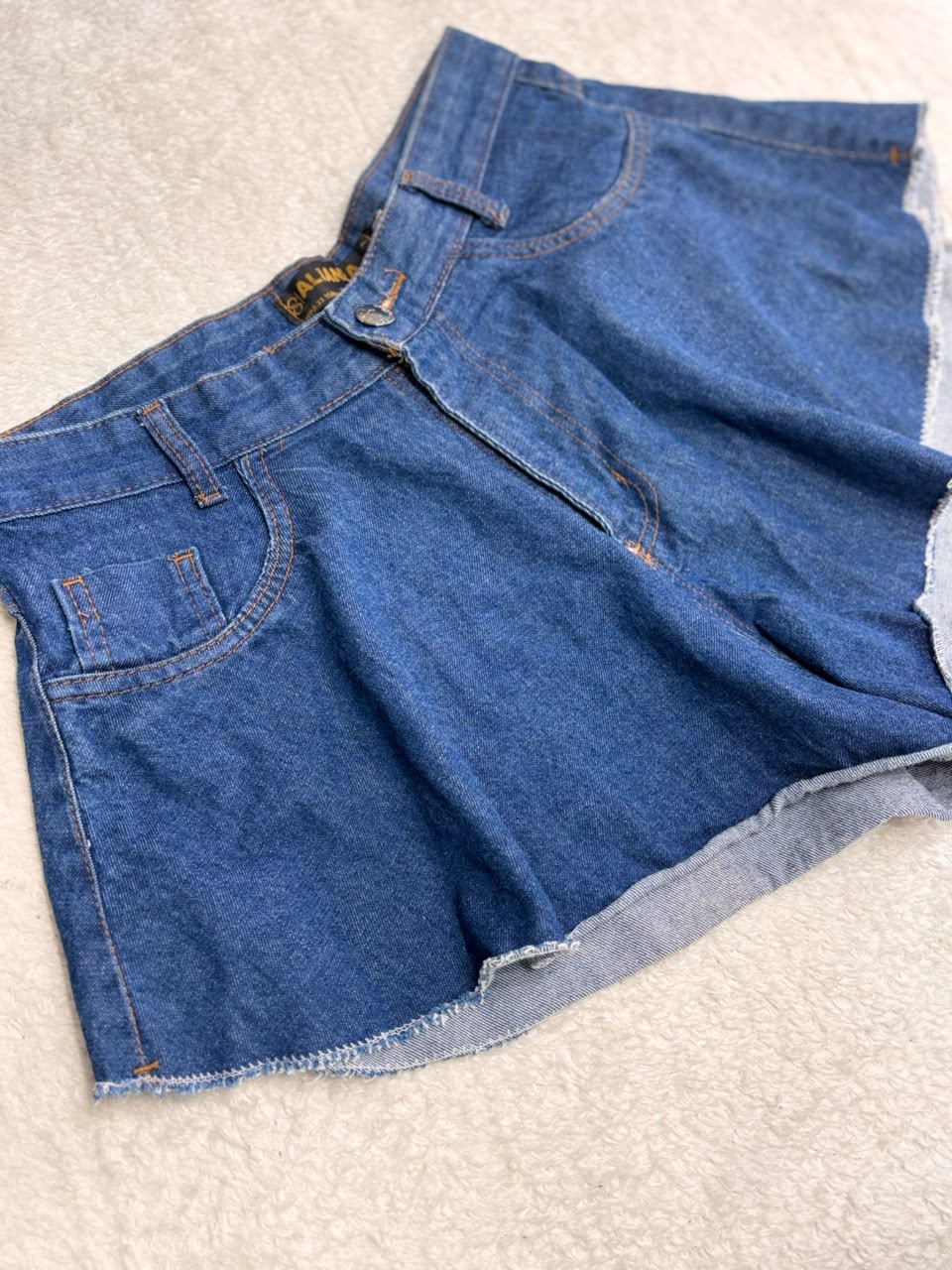 Short jeans azul