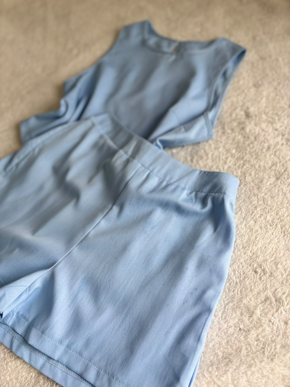 Conjunto azul de alfaiataria