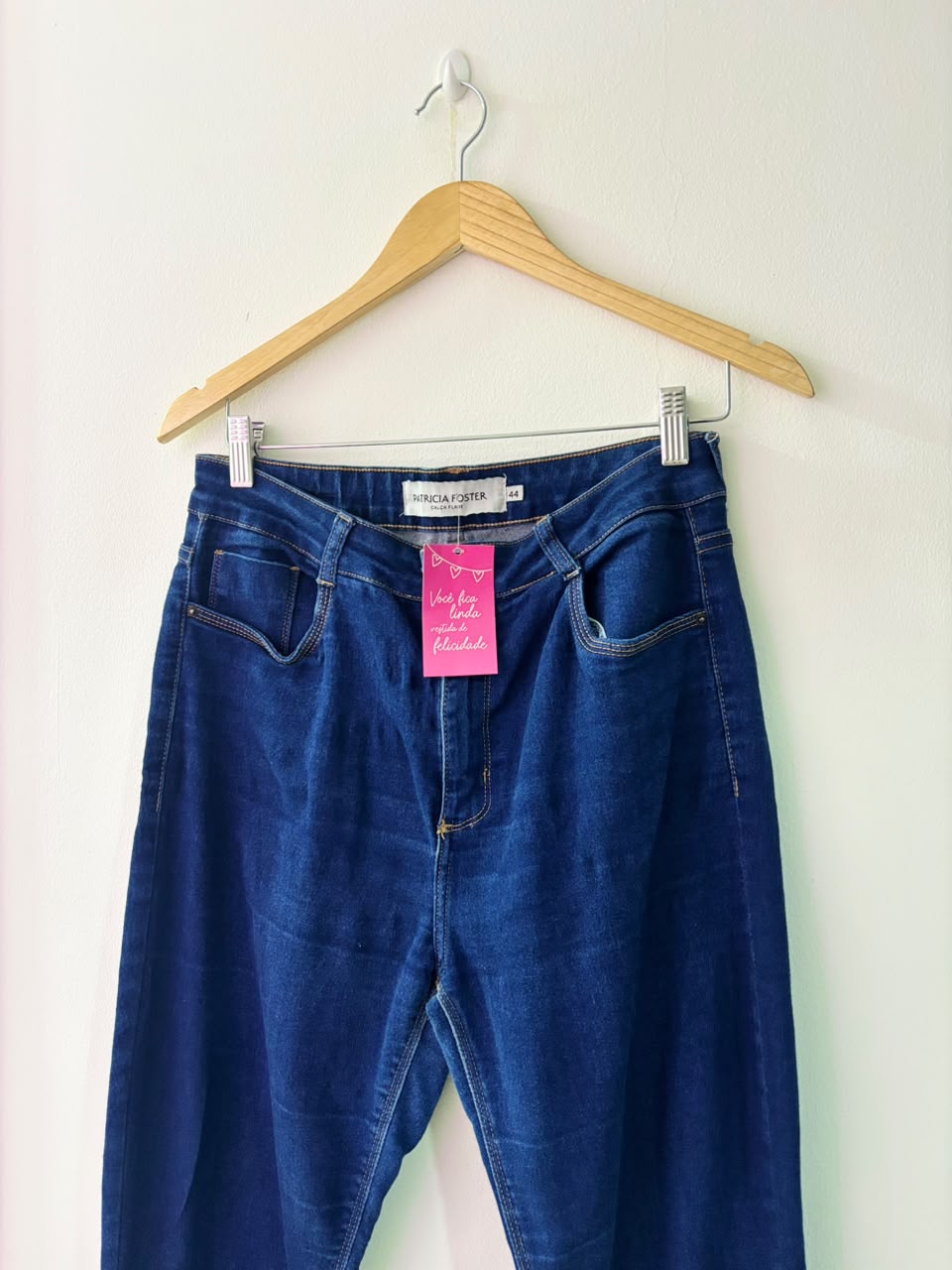 Calça jeans azul escuro